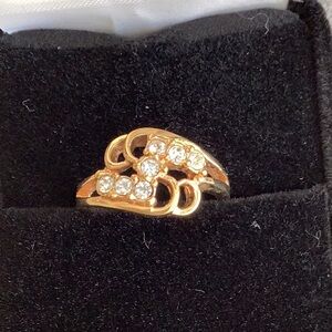 Fashion ring   E